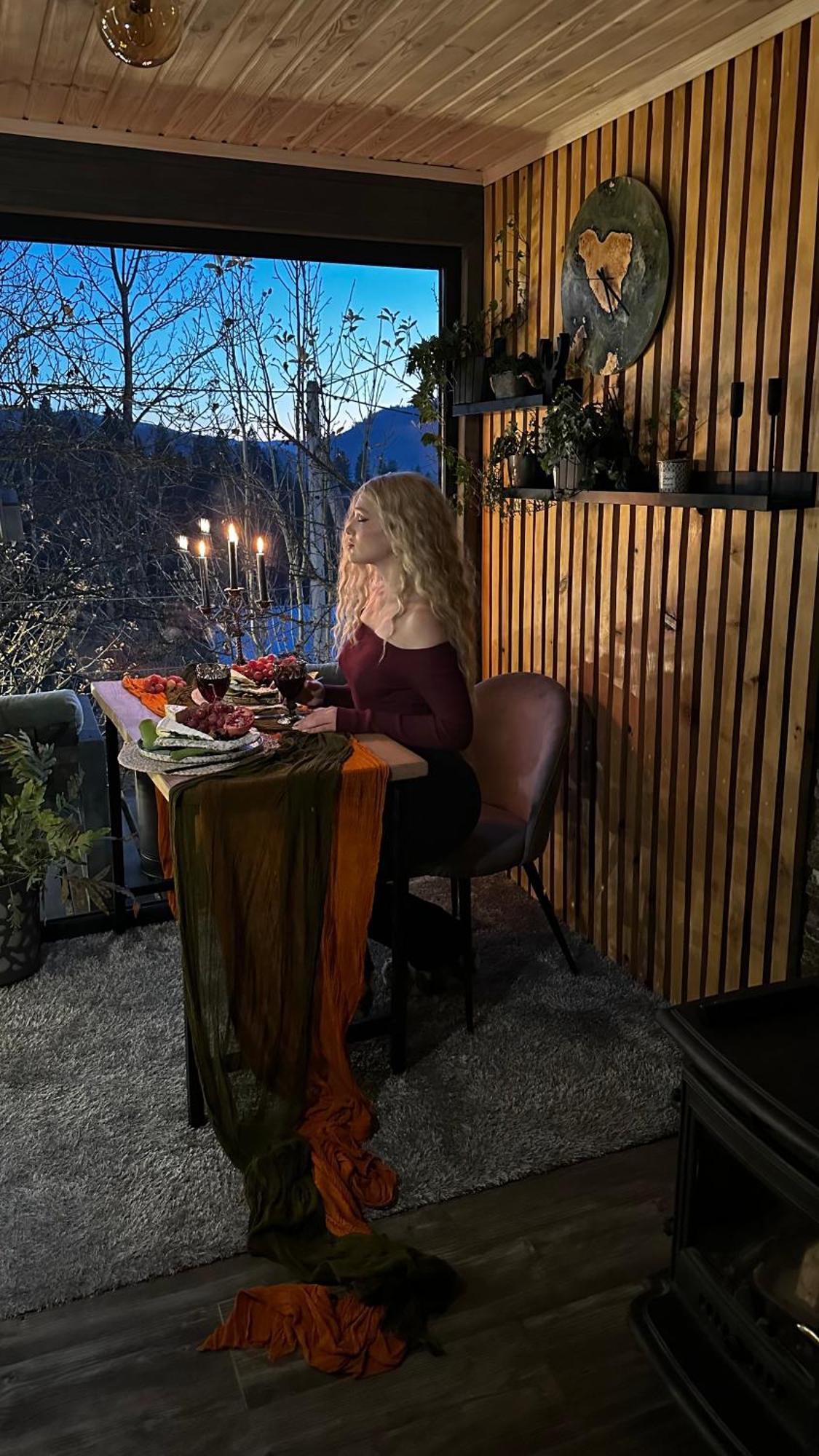 Казковий Дім Та Garden Два Будиночки В Горах З Чаном-Джакузі Slawske Exterior foto
